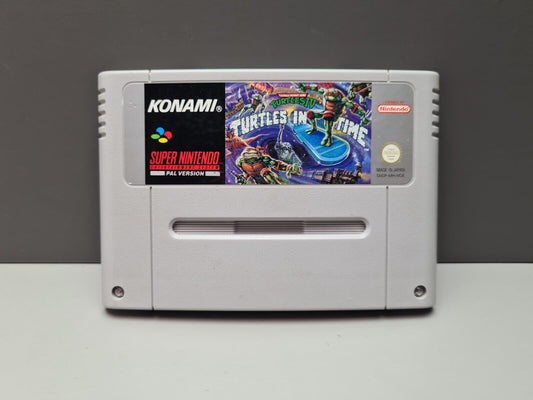 Teenage Mutant Hero Turtales 4 Turtles in Time - Super Nintendo