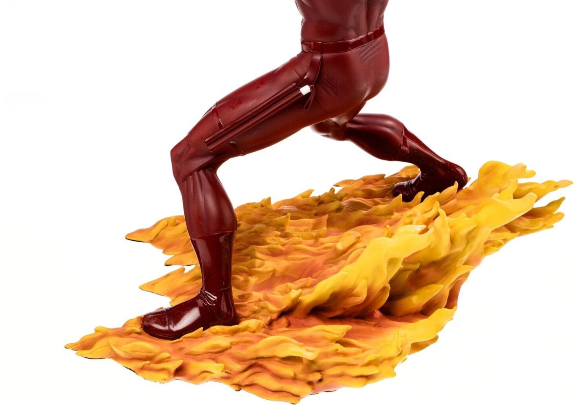 Marvel Daredevil ~ Born Again Limited Statue (ATTAKUS 2003)